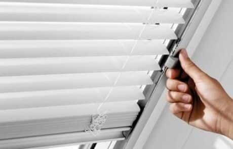 VELUX jaloezie