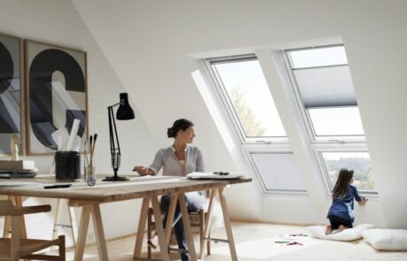 VELUX plisségordijn in gebruik